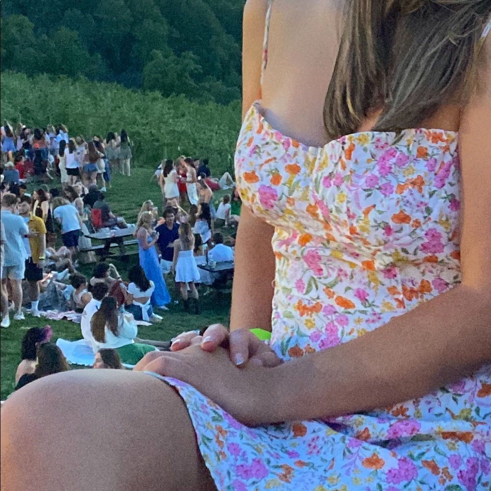 isabelle’s cabinet sky to moon - floral printed mini sundress with slit